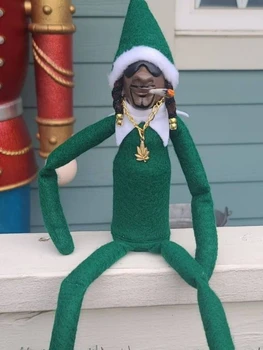 Noi Snoop pe O Verandă Elf de Crăciun Doll Ornamente de Crăciun Sunt Disponibile În Două Materiale